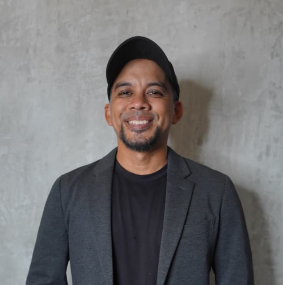 Dr. Andhyka Putra